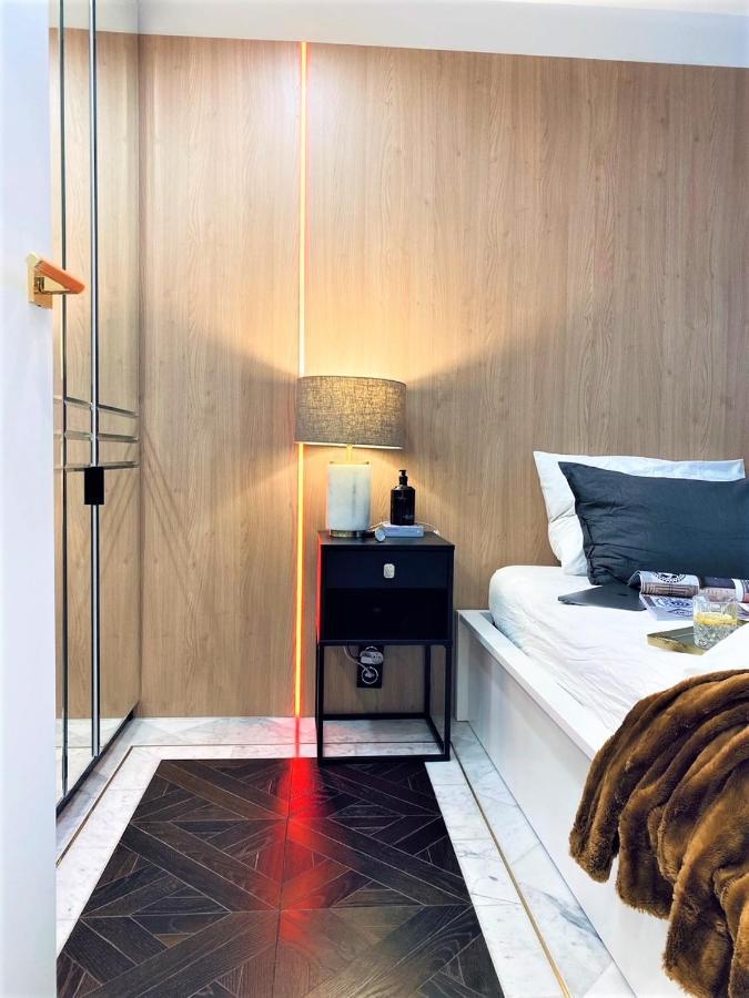 Luxury At Center At Palace +netflix! * Warschau