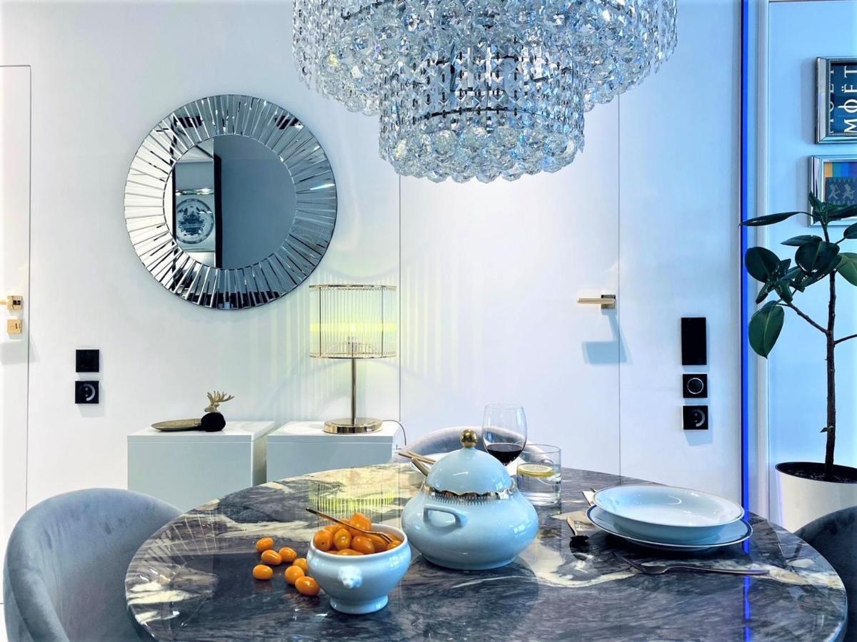 Apartment Luxury At Center At Palace +netflix! Warschau
