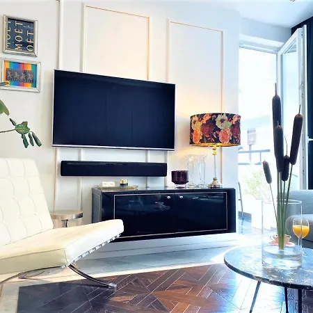 Luxury Apartment At City Center At Palace +Netflix! Warszawa Zewnętrze zdjęcie